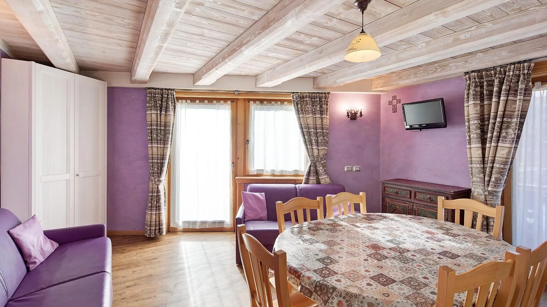 Chalet Picchio Quadrilocale Livigno Italy